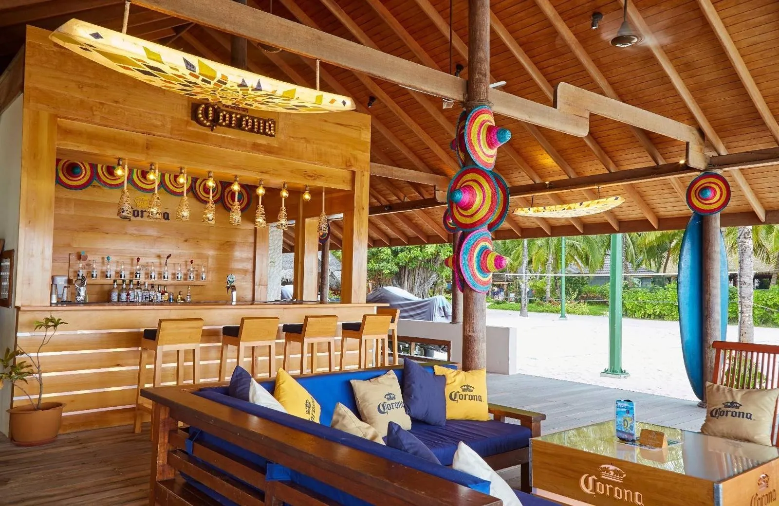 Kuredu Island Resort & Spa 4*