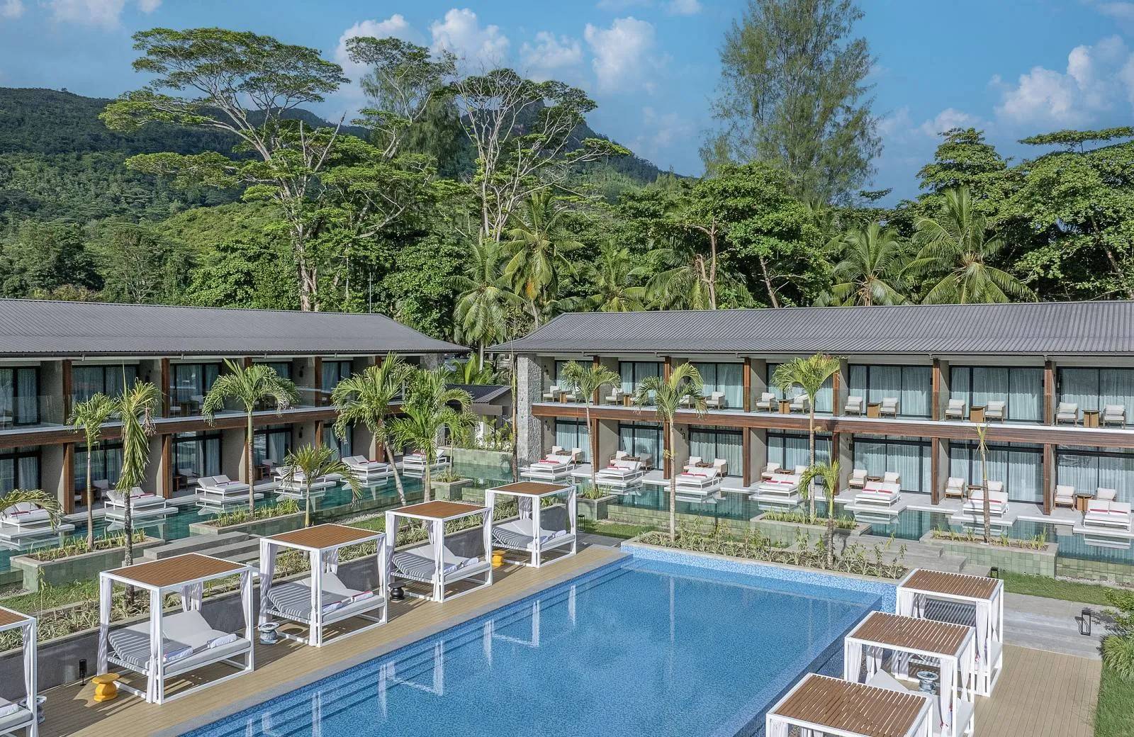 Avani+ Barbarons Seychelles 4*