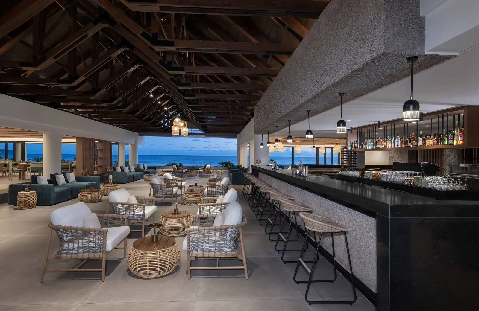 Avani+ Barbarons Seychelles 4*