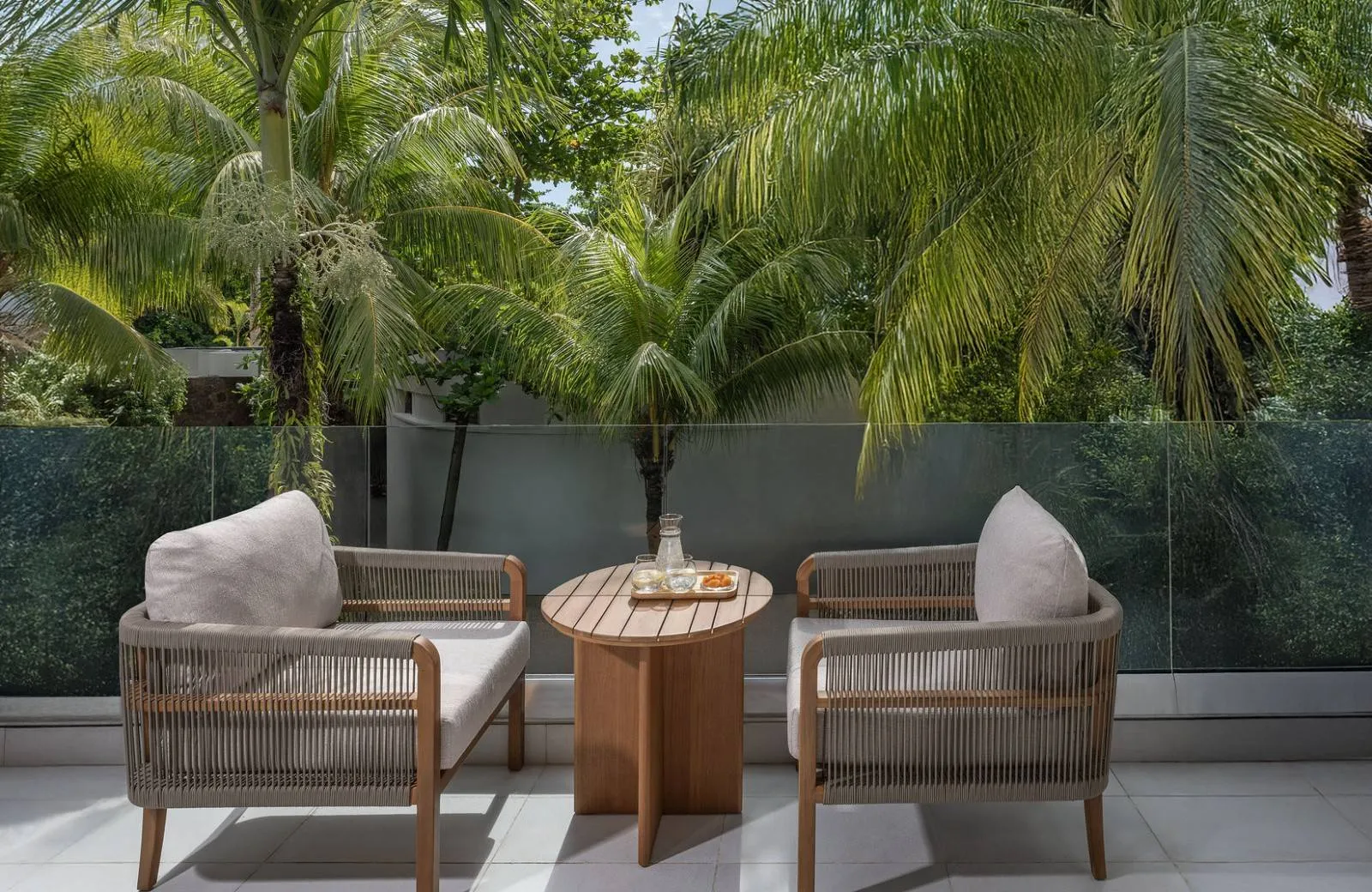 Avani+ Barbarons Seychelles 4*