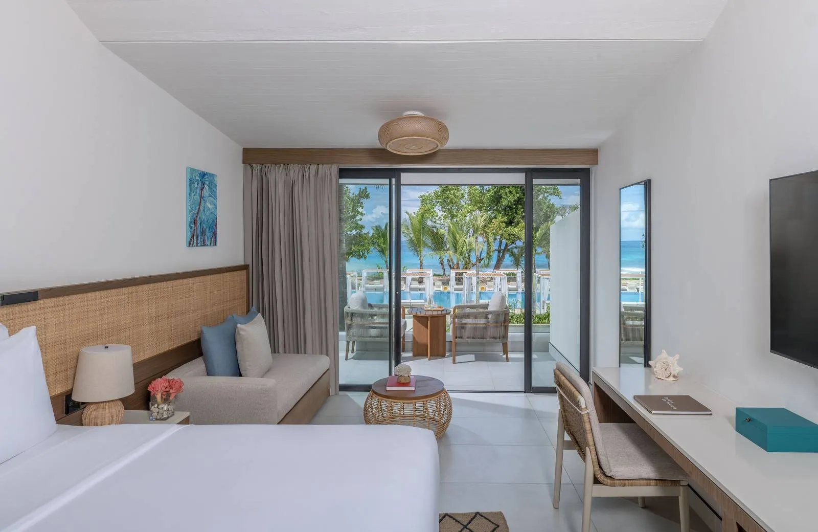 Avani+ Barbarons Seychelles 4*