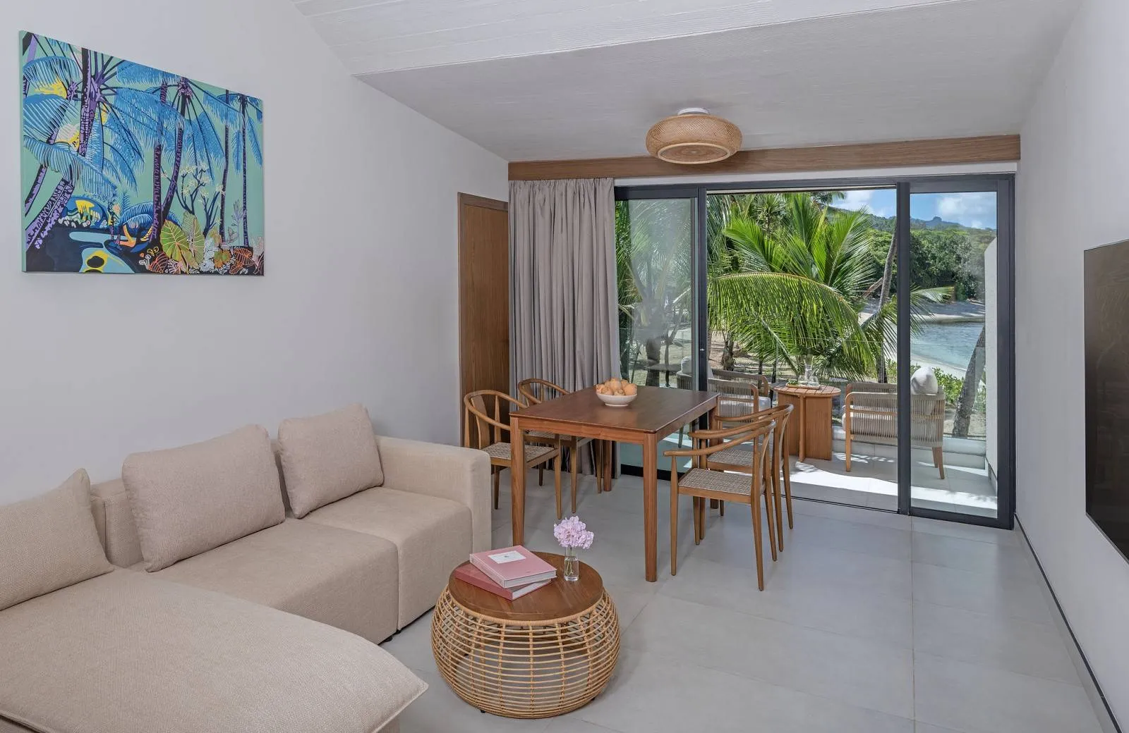 Avani+ Barbarons Seychelles 4*