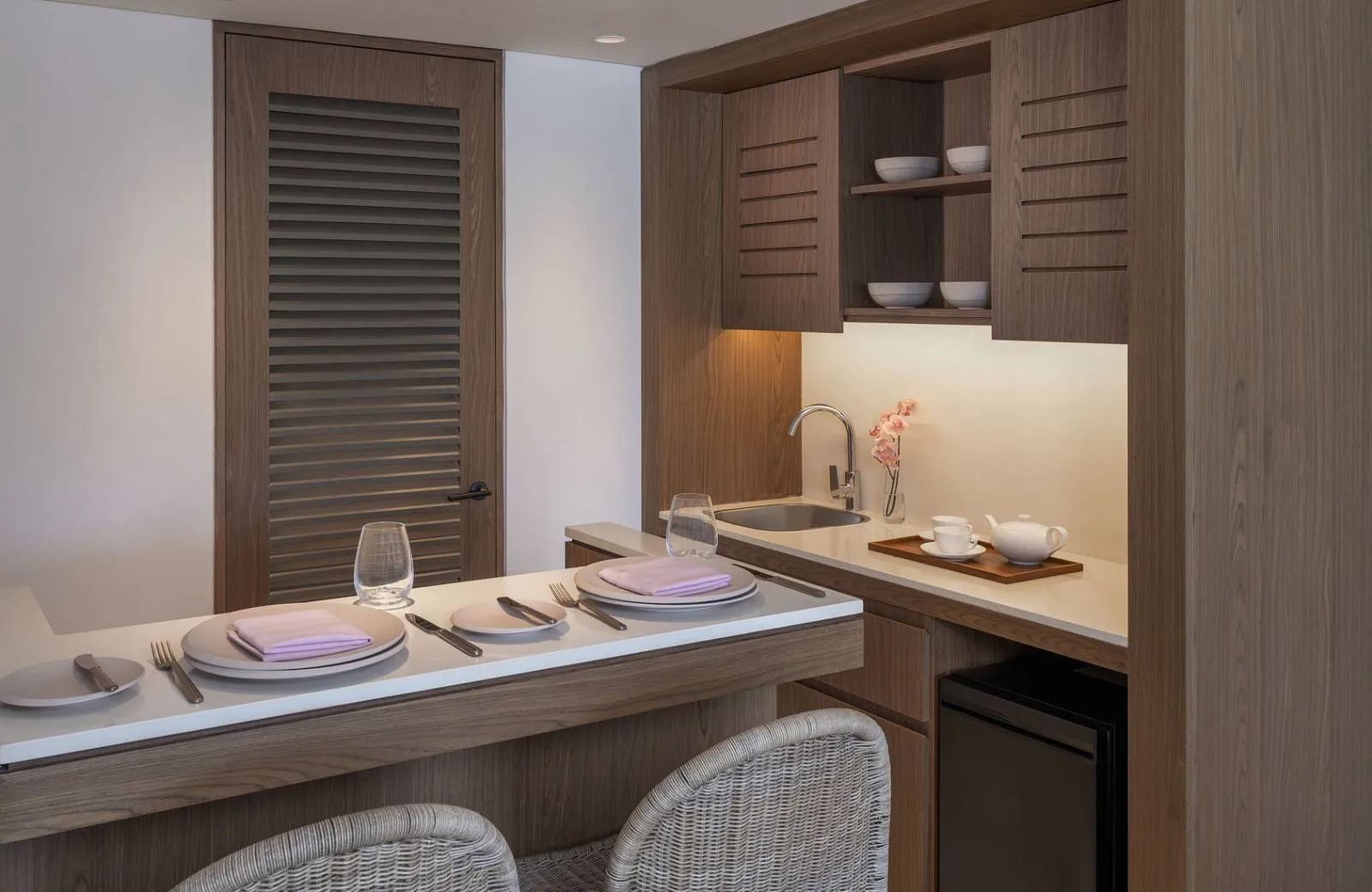 Avani+ Barbarons Seychelles 4*