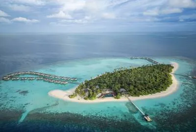 NH Collection Maldives Havodda Resort 5*