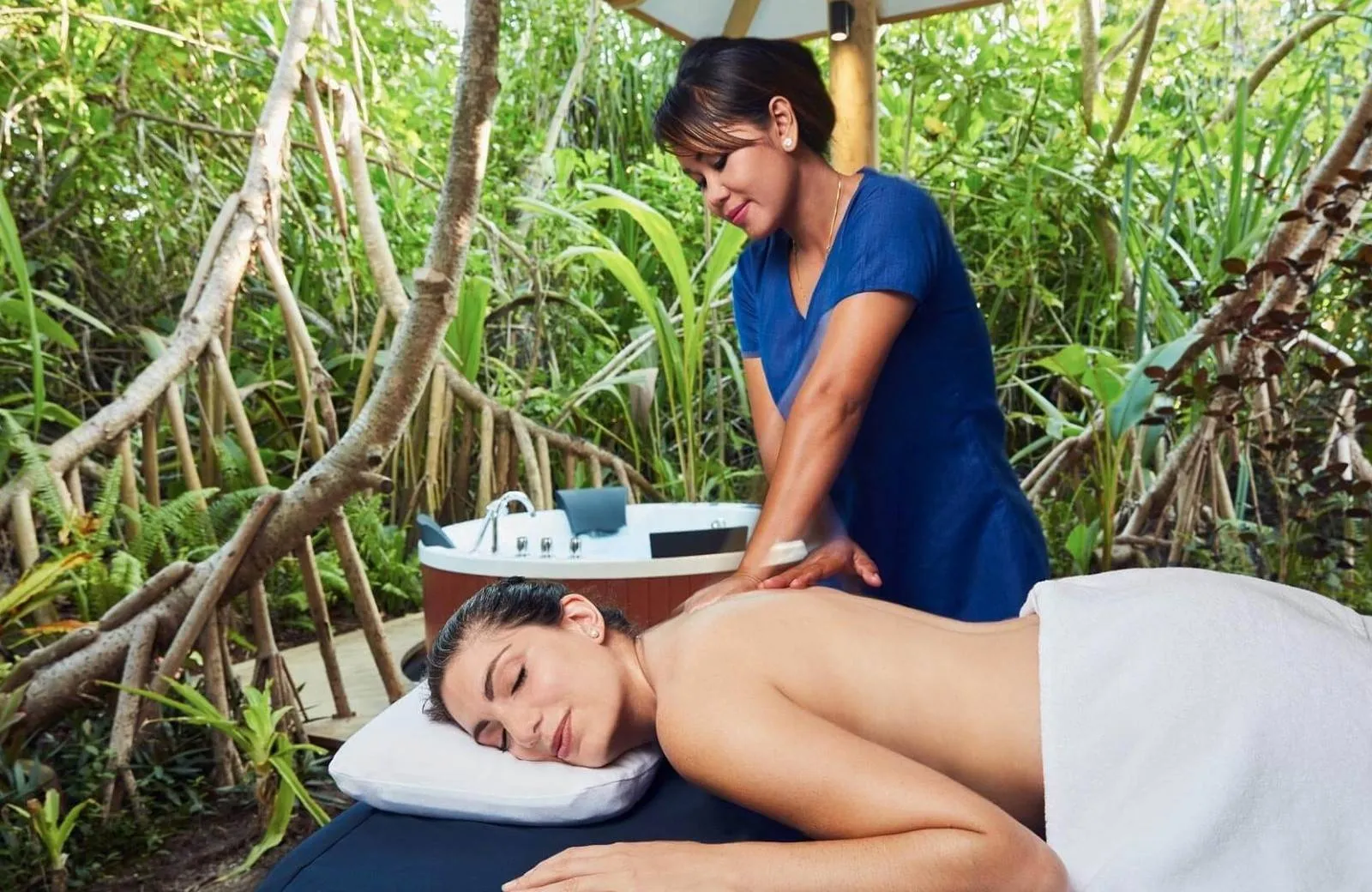 NH Collection Maldives Havodda Resort 5*