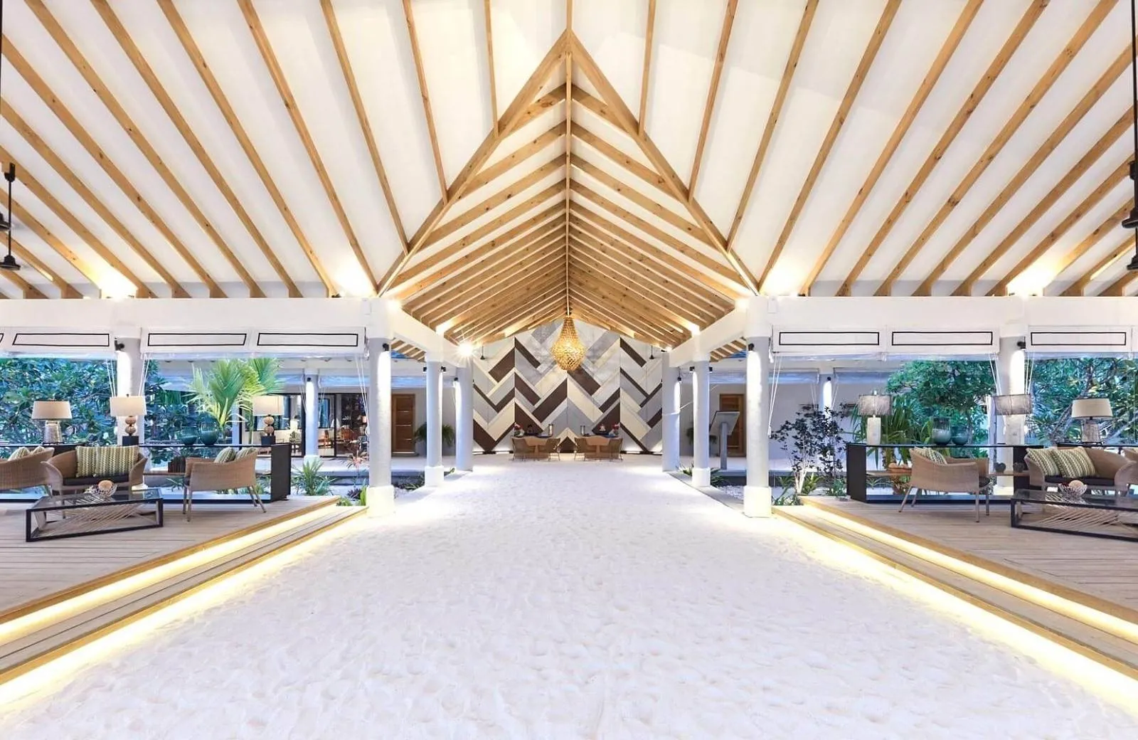 NH Collection Maldives Havodda Resort 5*