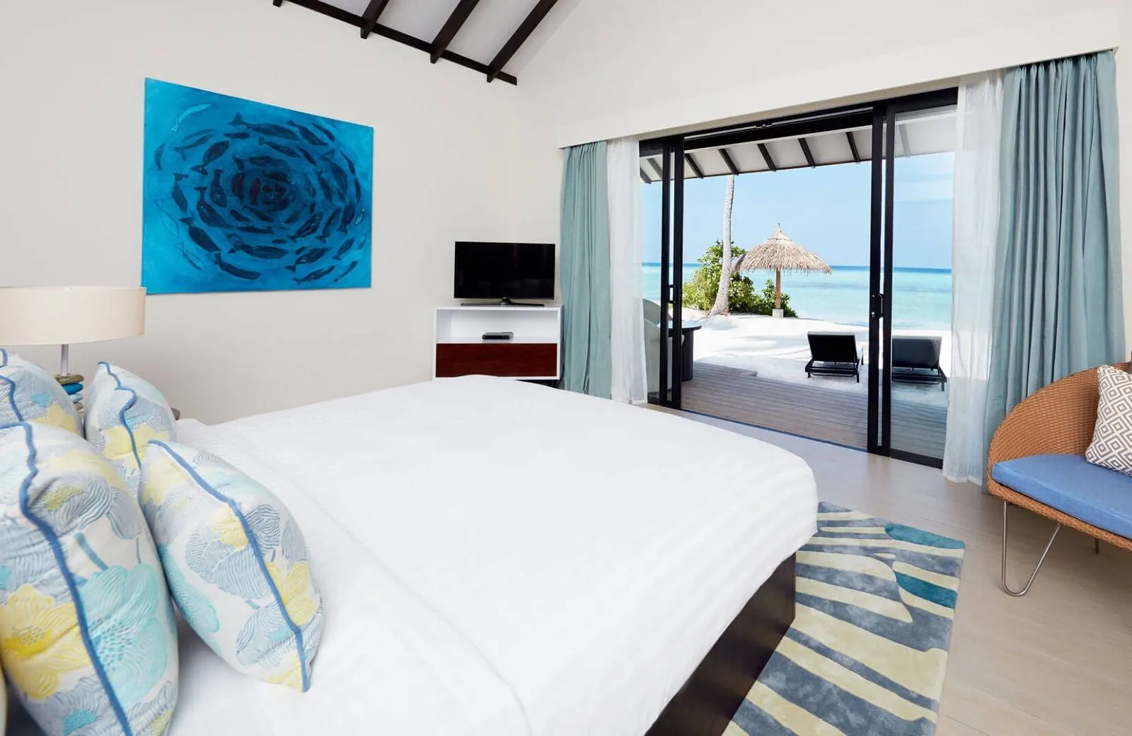 NH Collection Maldives Havodda Resort 5*