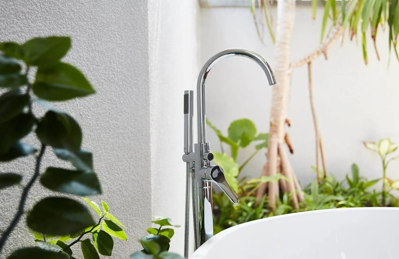 NH Collection Maldives Havodda Resort 5*