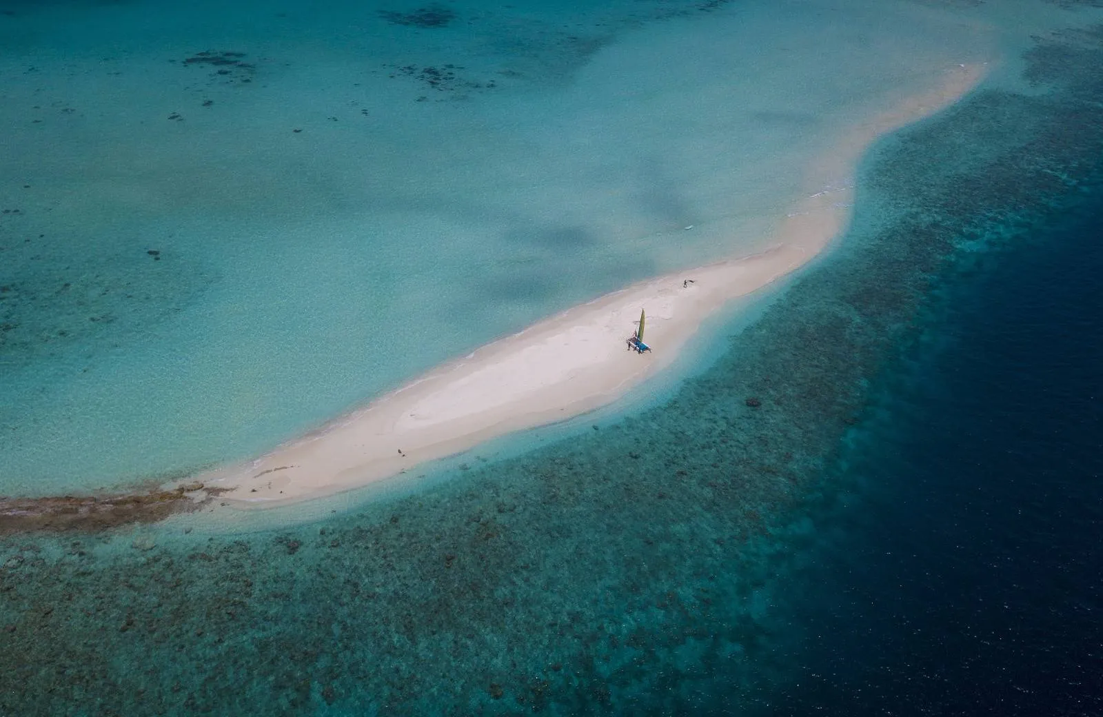 Furaveri Island Resort & Spa 5*