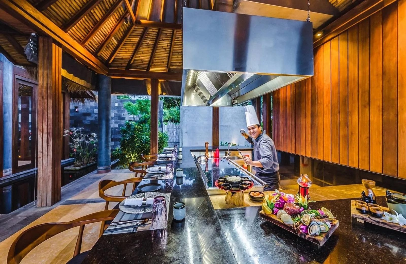 Furaveri Island Resort & Spa 5*