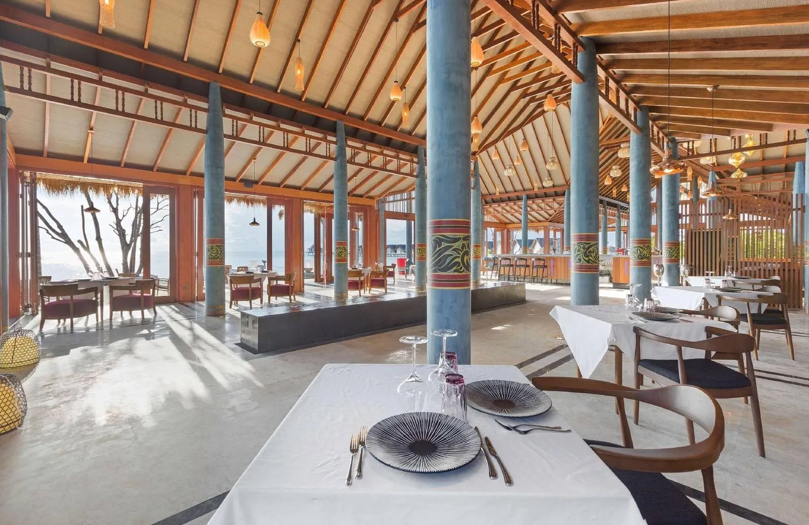 Furaveri Island Resort & Spa 5*