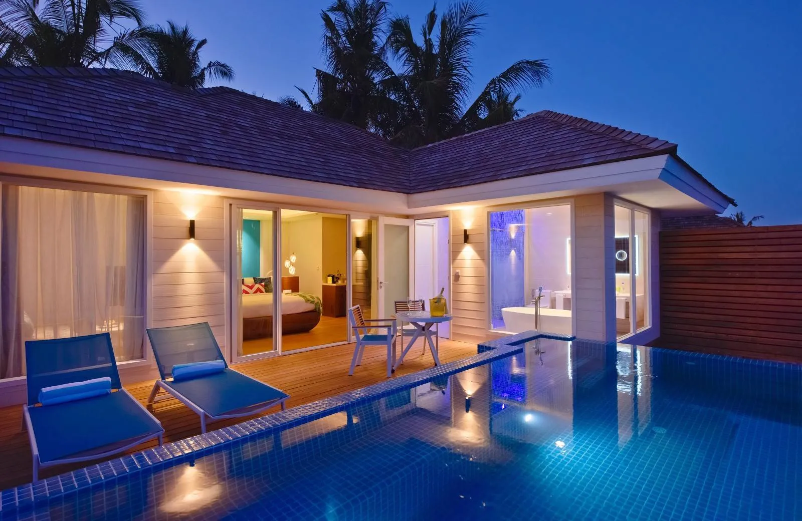 Kandima Maldives 5*