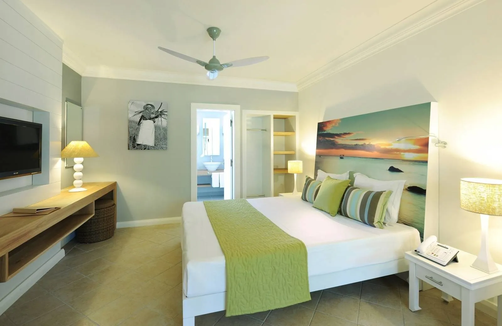 Veranda Grand Baie Hotel & Spa 4*