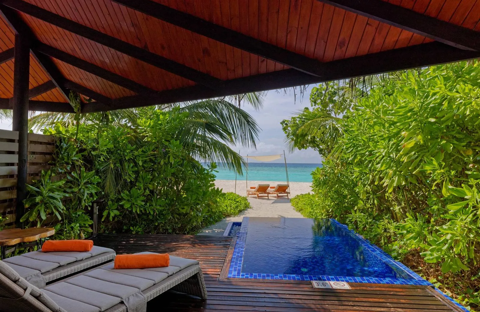 Grand Park Kodhipparu Maldives 5*