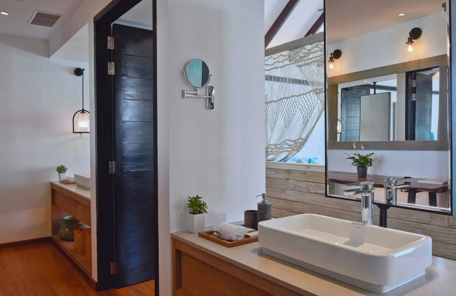 Grand Park Kodhipparu Maldives 5*