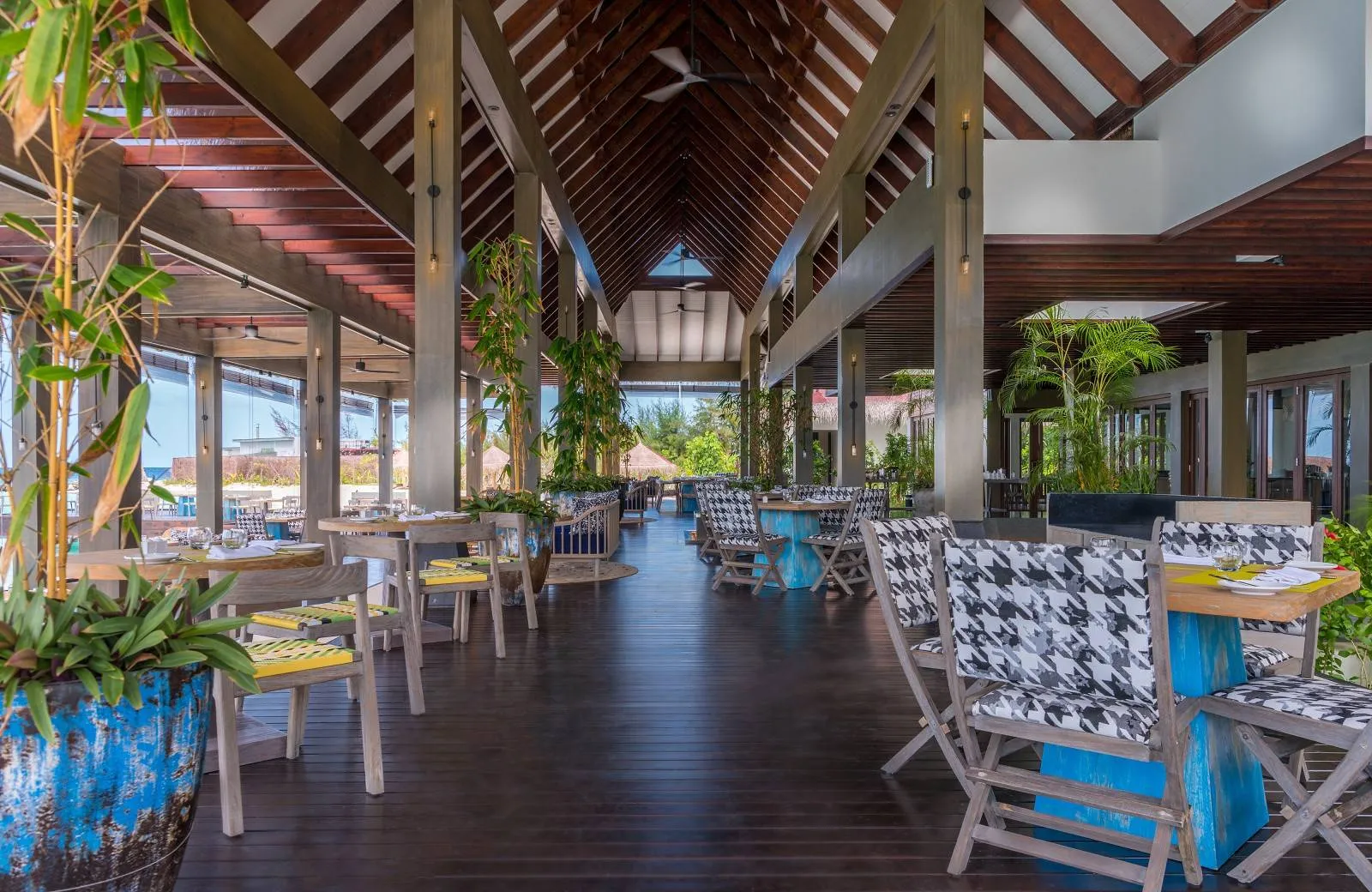 Grand Park Kodhipparu Maldives 5*