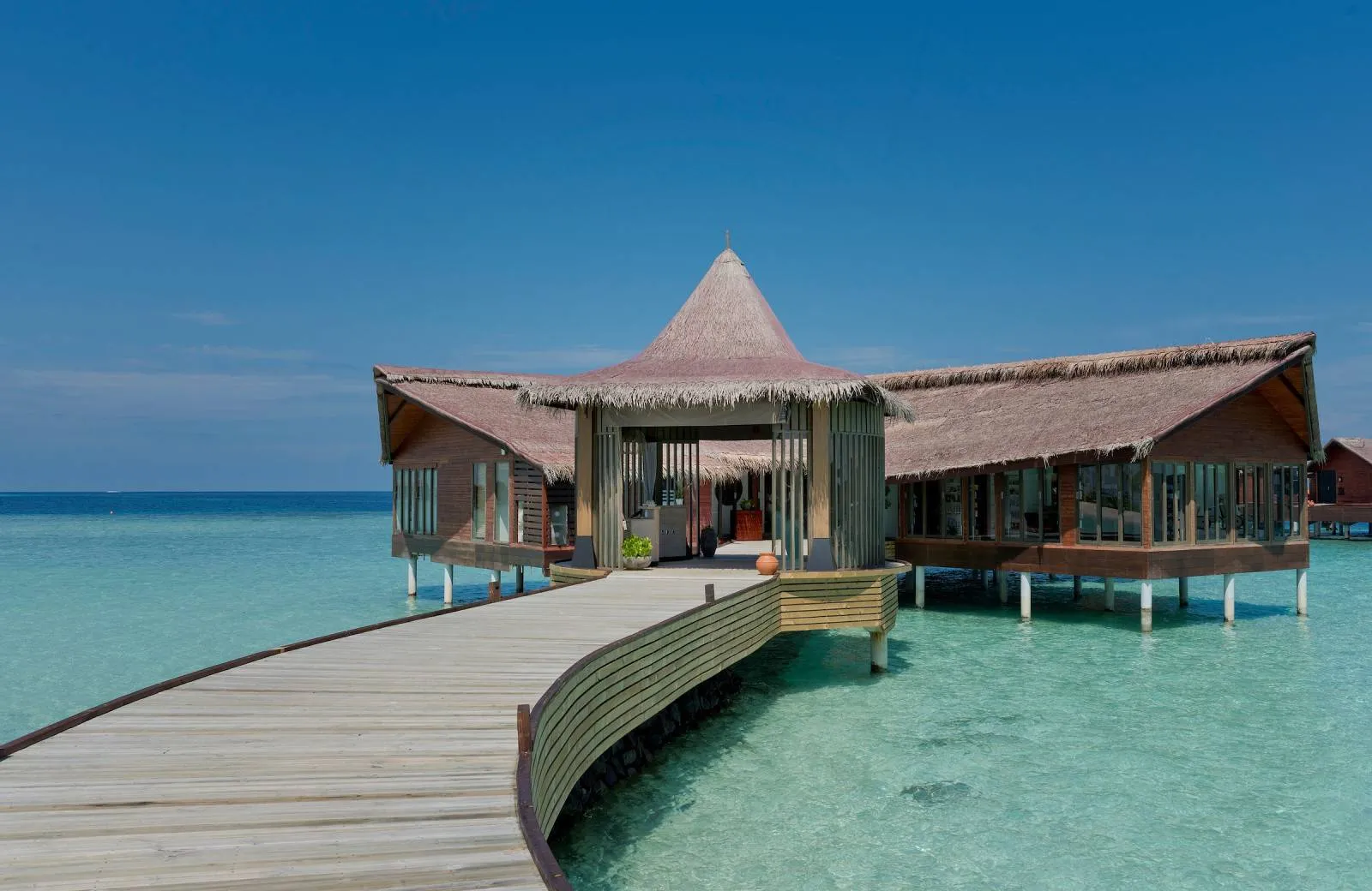 Grand Park Kodhipparu Maldives 5*