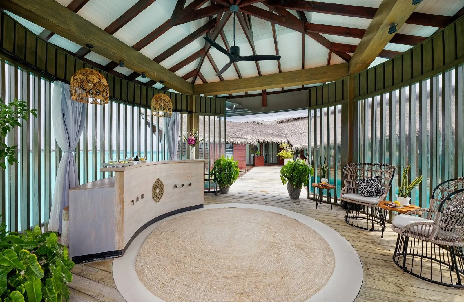 Grand Park Kodhipparu Maldives 5*