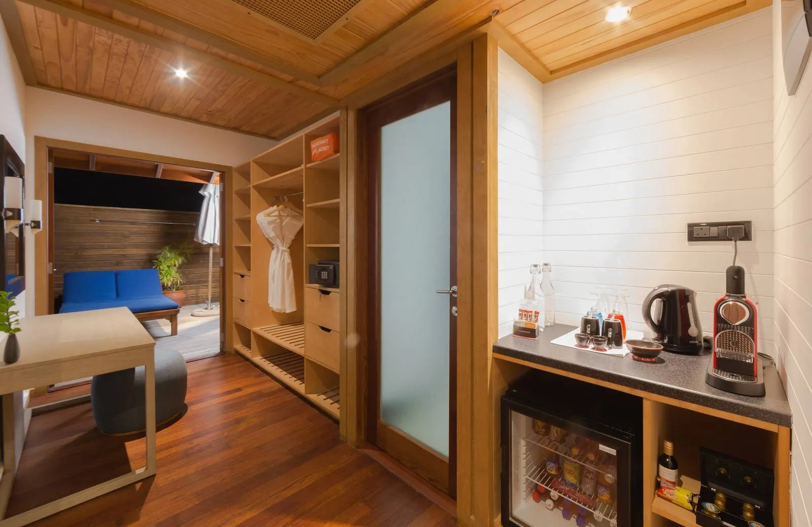 Vilamendhoo Island Resort & Spa 4*