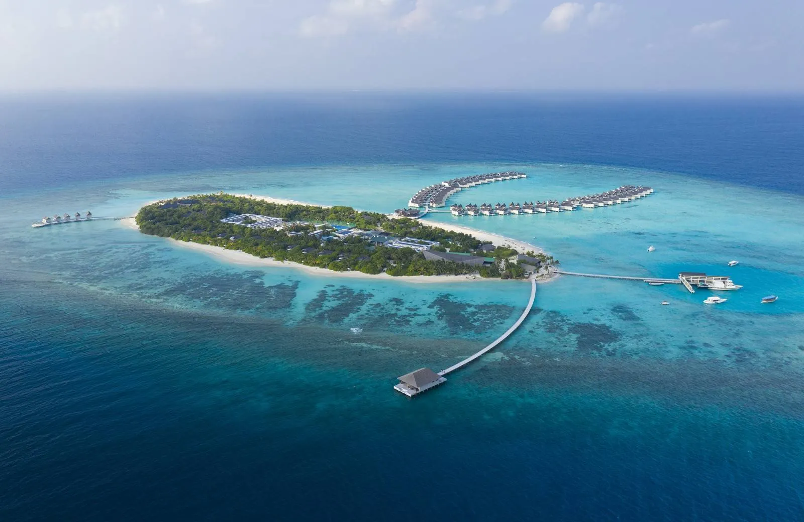 Kuredhivaru Resort & Spa 5*