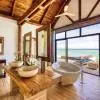 Kuredhivaru Resort & Spa 5*