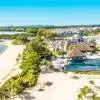 Radisson Blu Azuri Resort & Spa 4*