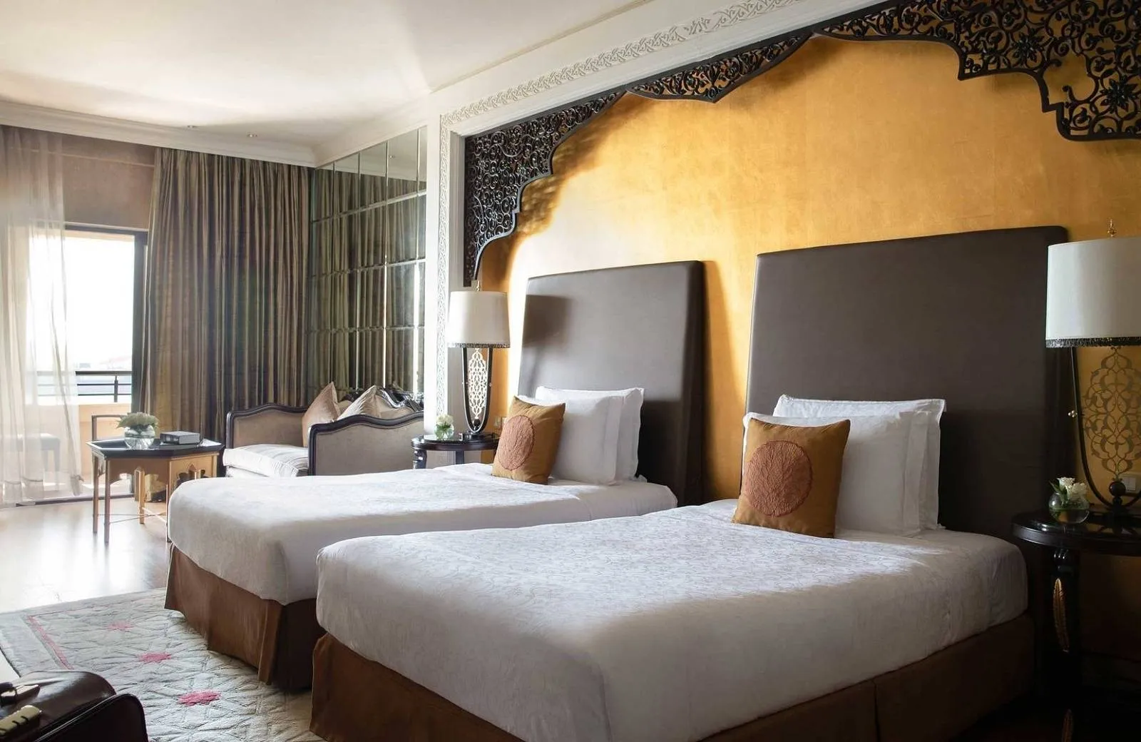 Jumeirah Zabeel Saray 5*