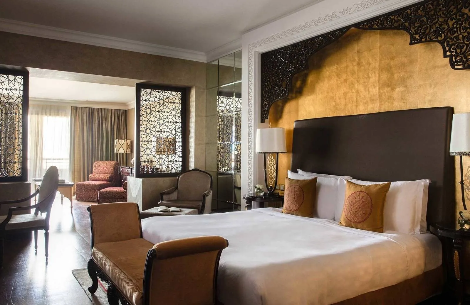 Jumeirah Zabeel Saray 5*