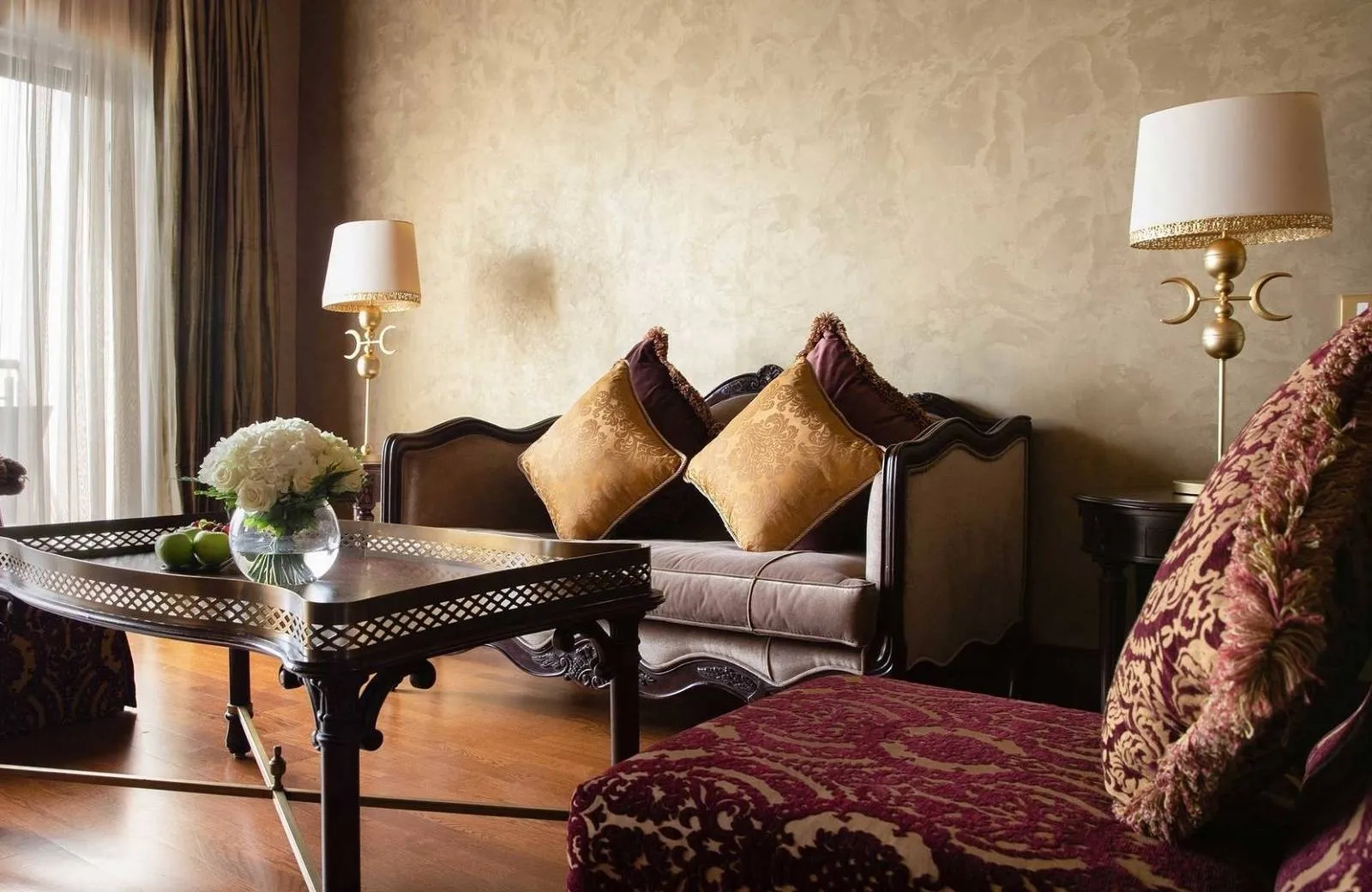 Jumeirah Zabeel Saray 5*