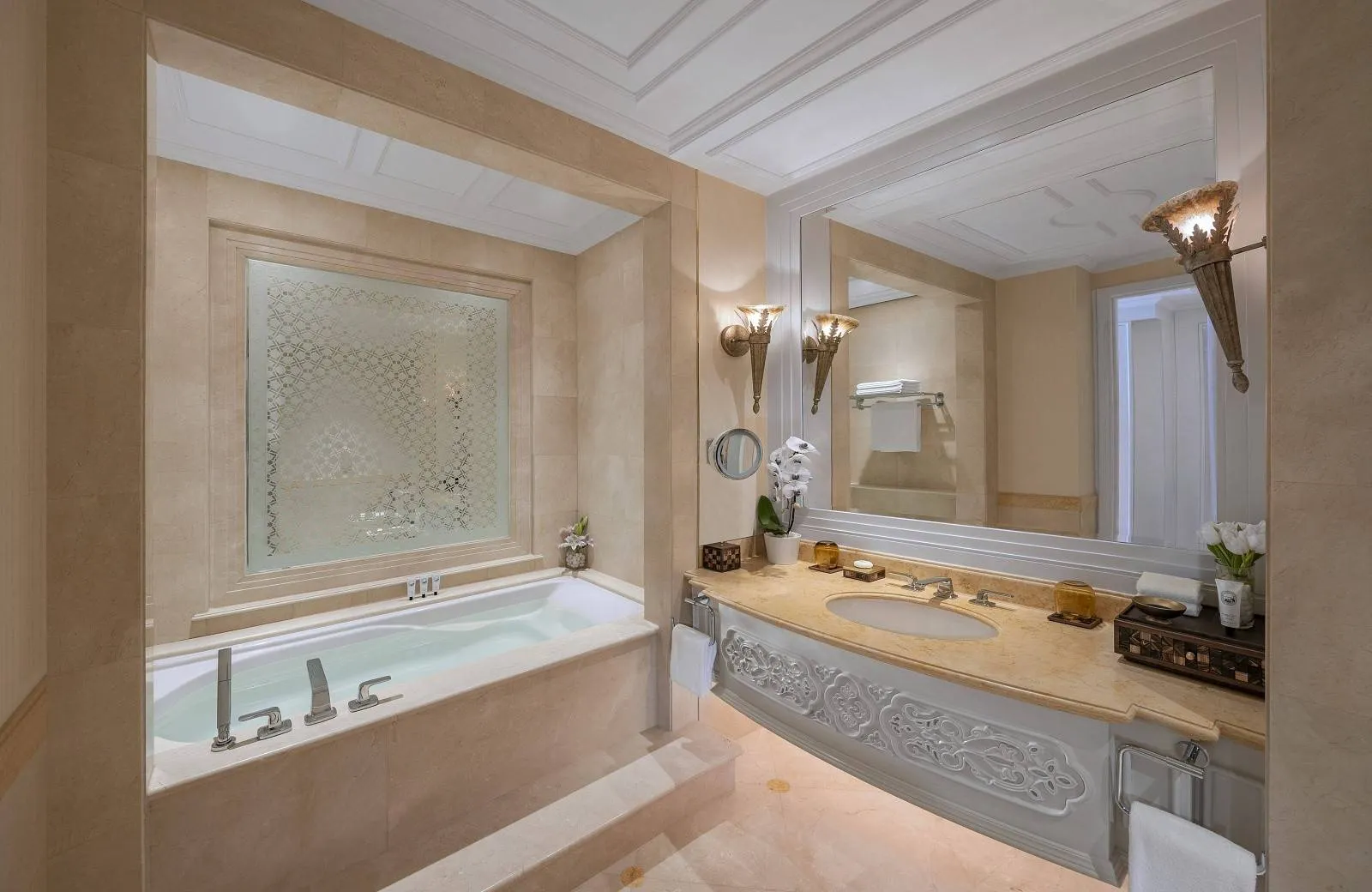 Emirates Palace Mandarin Oriental, Abu Dhabi 5*