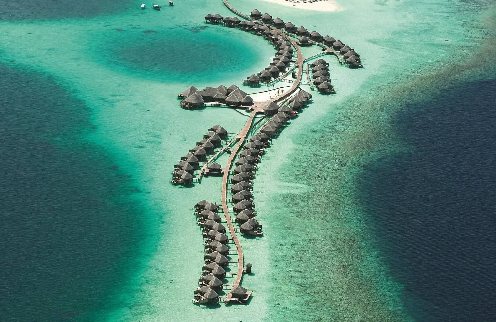 Constance Halaveli Maldives 5*