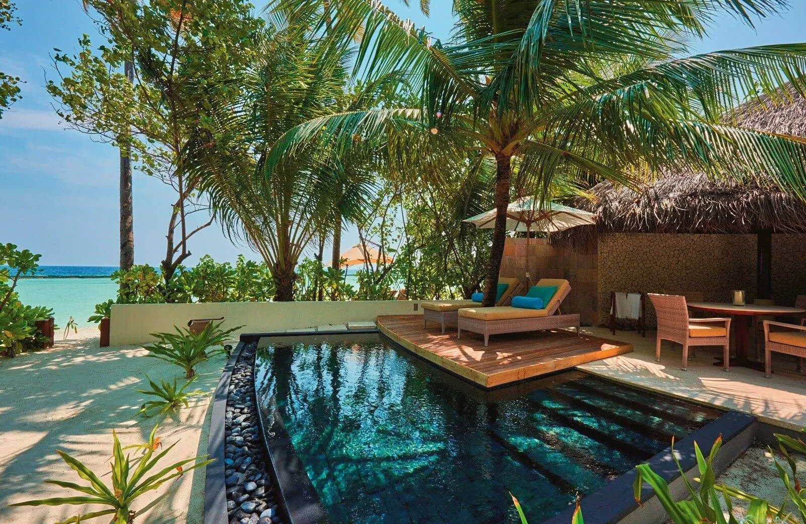 Constance Halaveli Maldives 5*