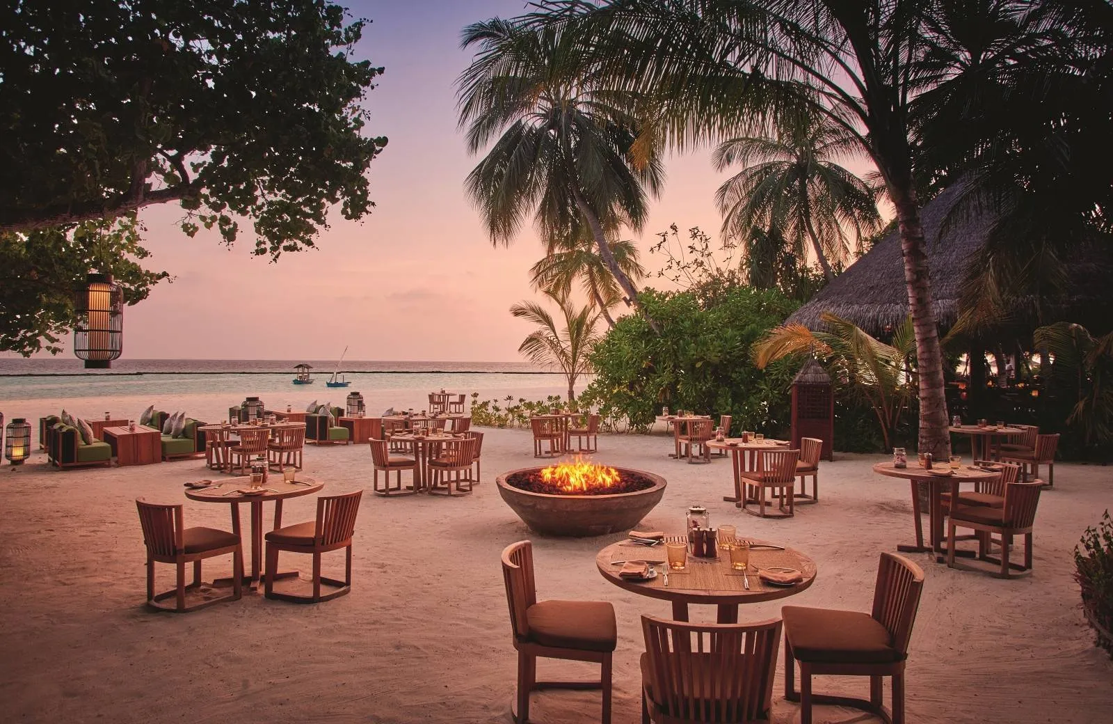 Constance Halaveli Maldives 5*