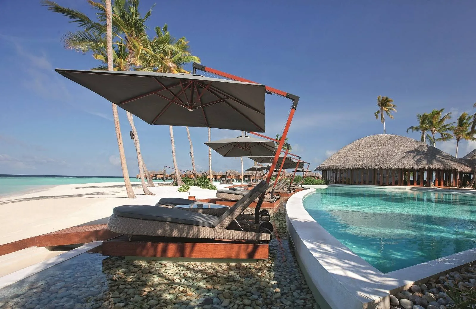 Constance Halaveli Maldives 5*