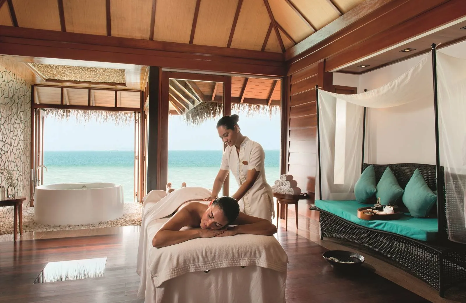 Constance Halaveli Maldives 5*