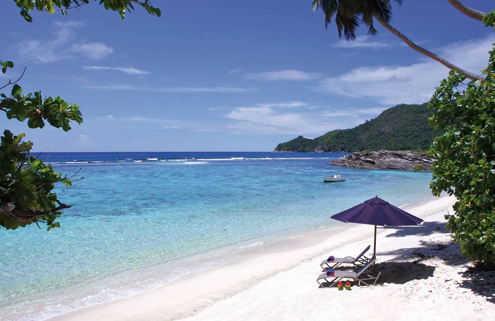 DoubleTree by Hilton Seychelles - Allamanda Resort & Spa 4*