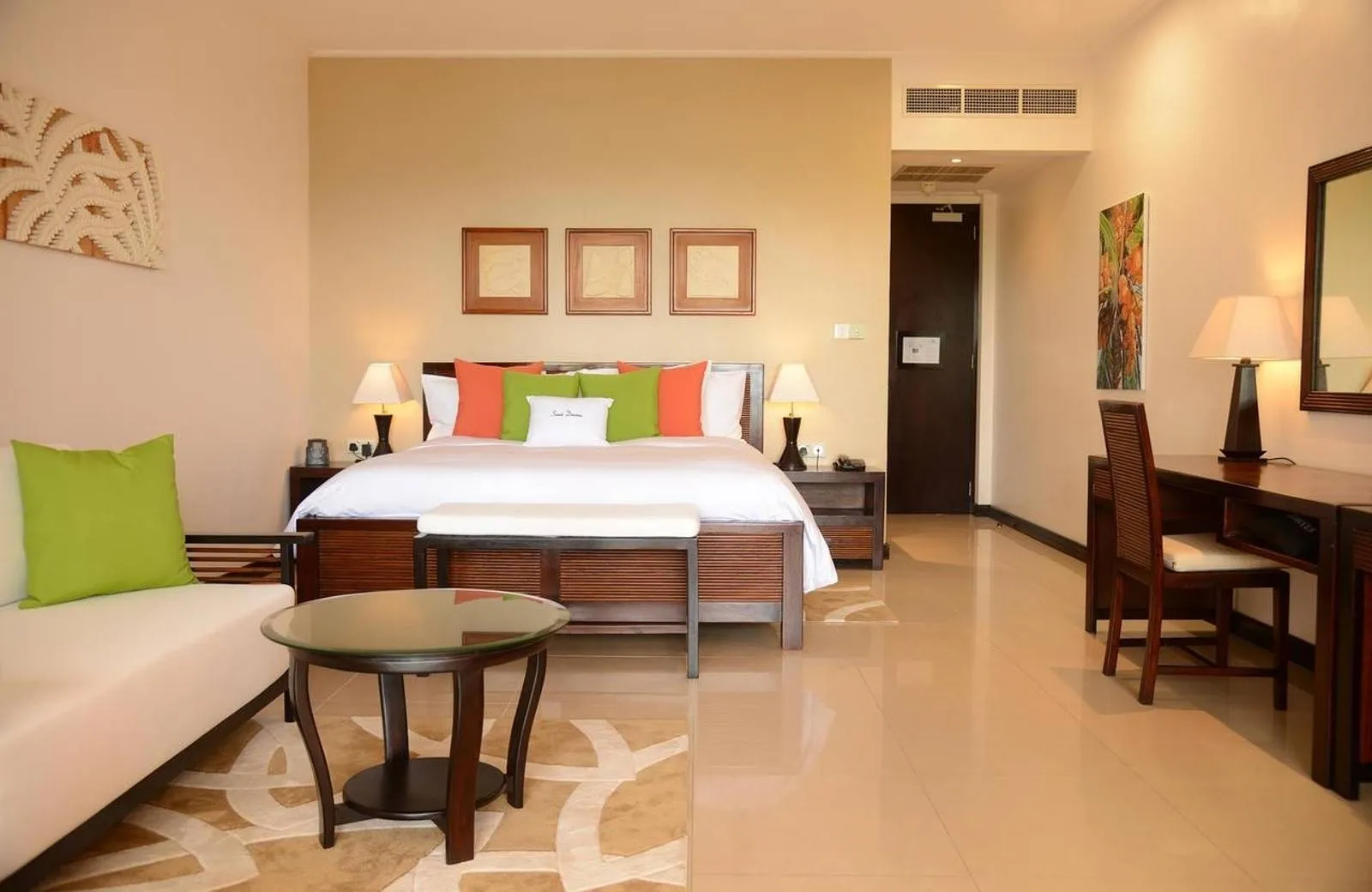 DoubleTree by Hilton Seychelles - Allamanda Resort & Spa 4*