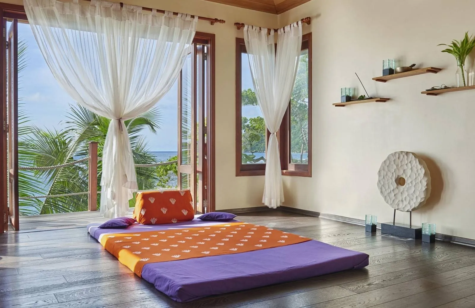 DoubleTree by Hilton Seychelles - Allamanda Resort & Spa 4*