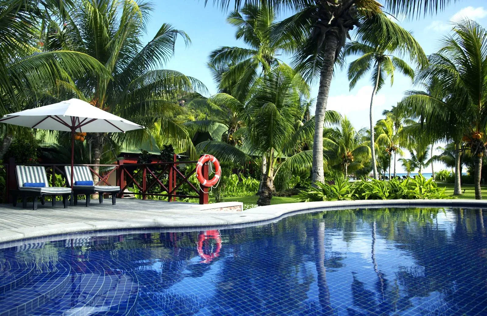 Paradise Sun Hotel 4*