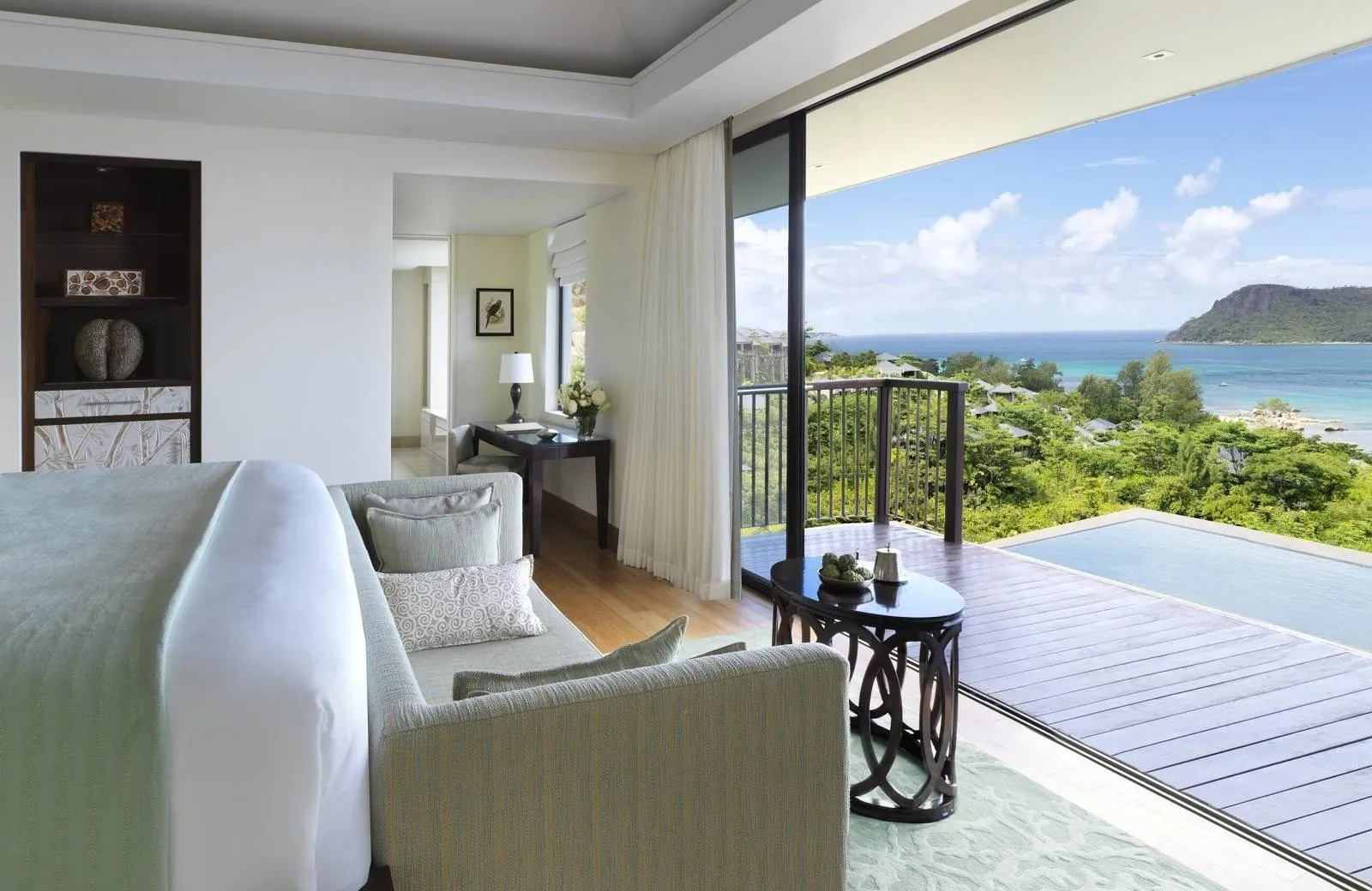 Raffles Seychelles 5*
