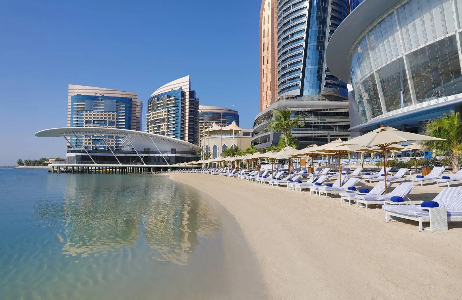 Conrad Abu Dhabi Etihad Towers 5*