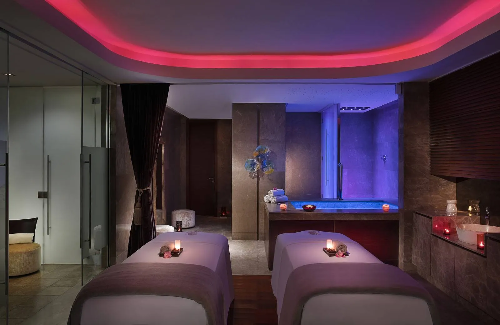 Conrad Abu Dhabi Etihad Towers 5*