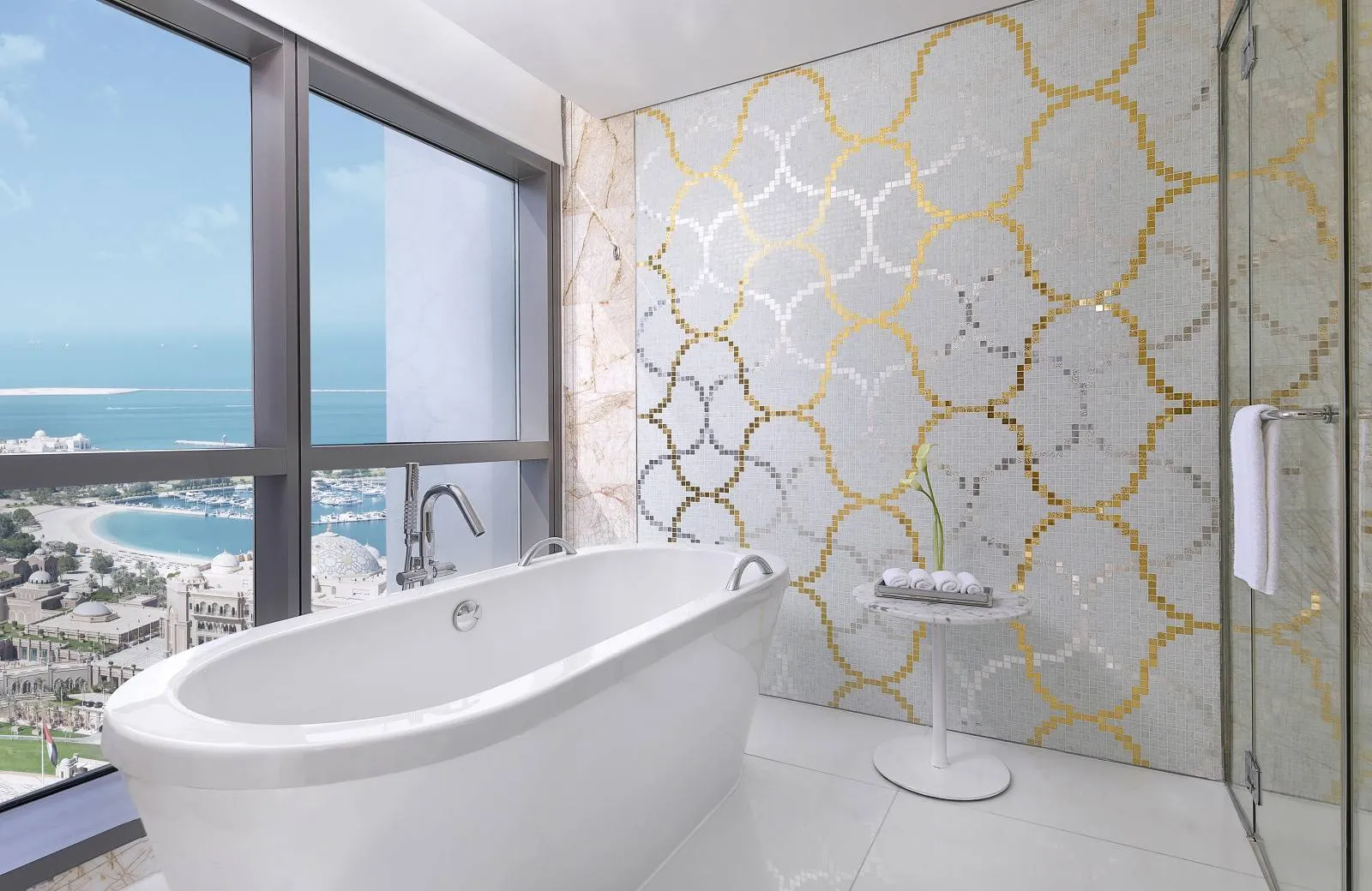 Conrad Abu Dhabi Etihad Towers 5*