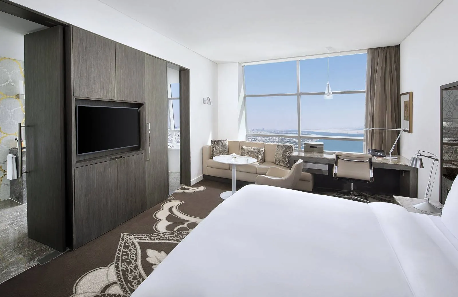 Conrad Abu Dhabi Etihad Towers 5*