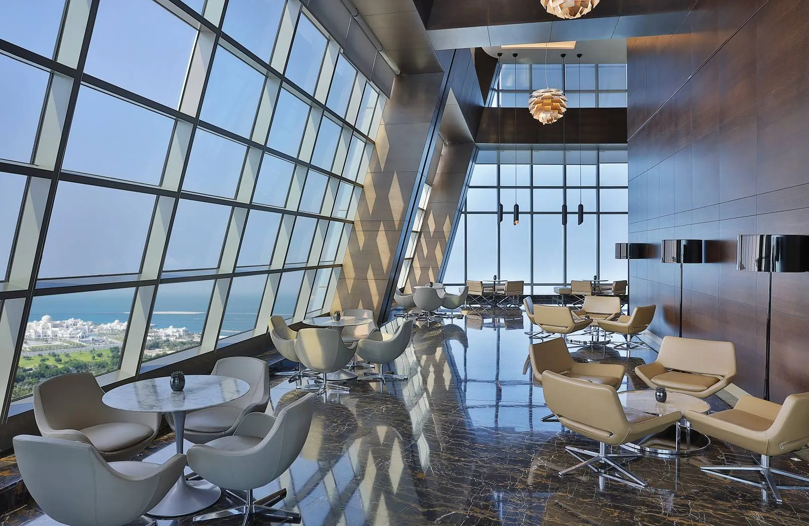 Conrad Abu Dhabi Etihad Towers 5*