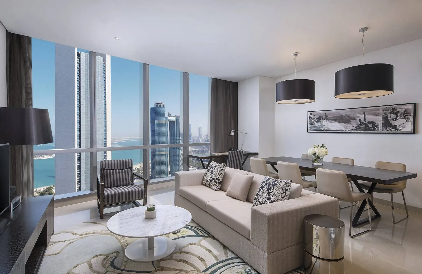 Conrad Abu Dhabi Etihad Towers 5*