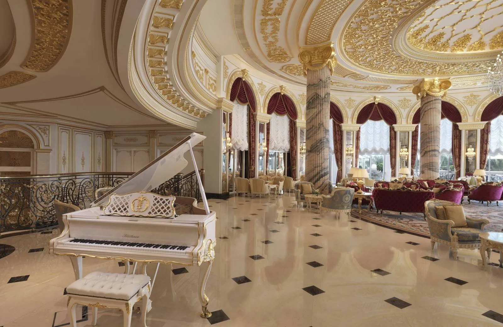 Raffles The Palm Dubai 5*