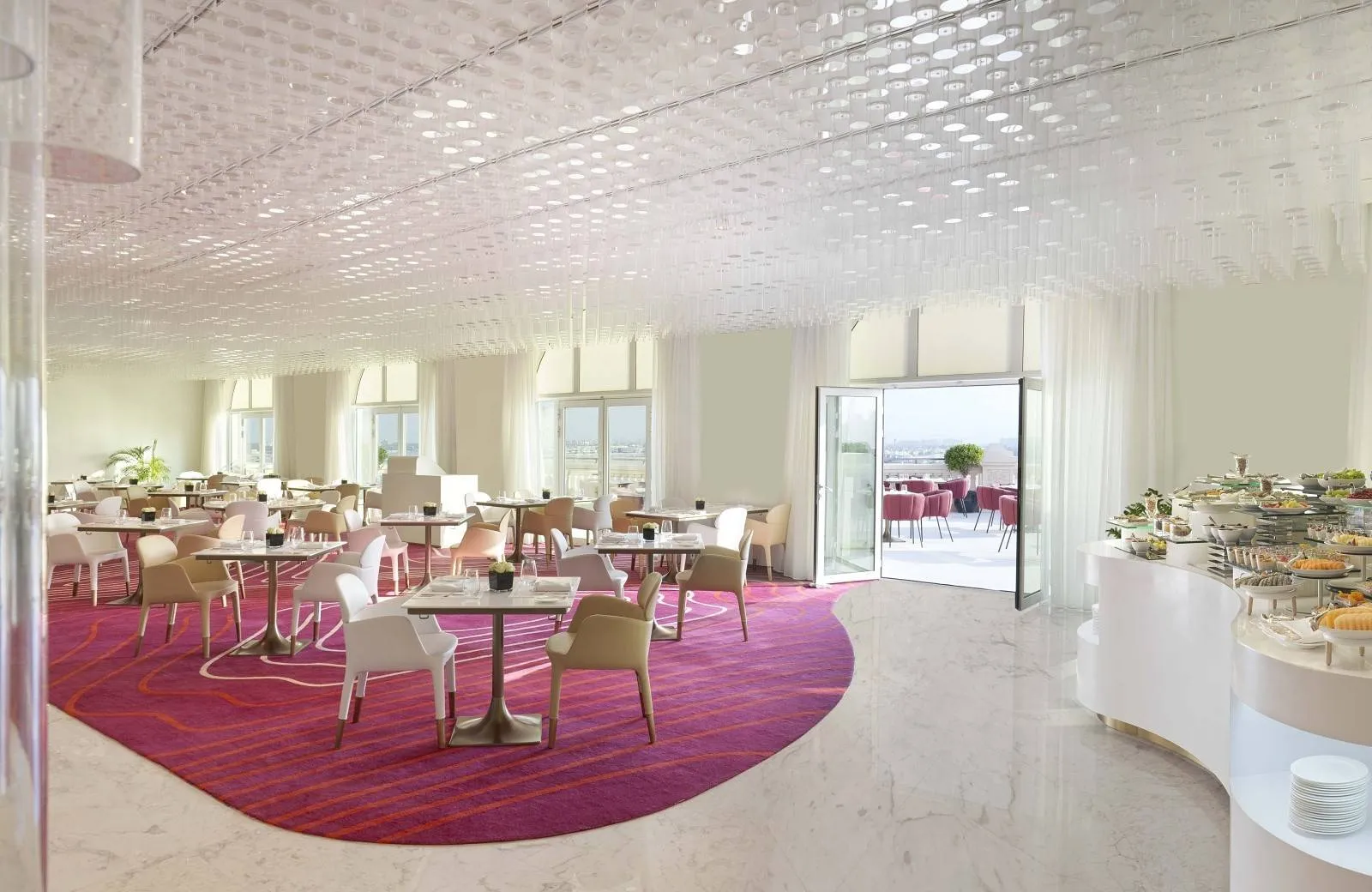 Raffles The Palm Dubai 5*