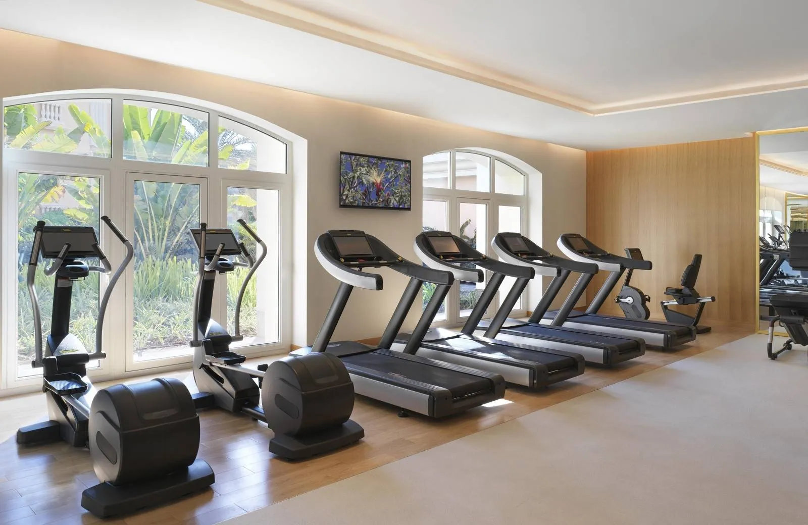 Raffles The Palm Dubai 5*