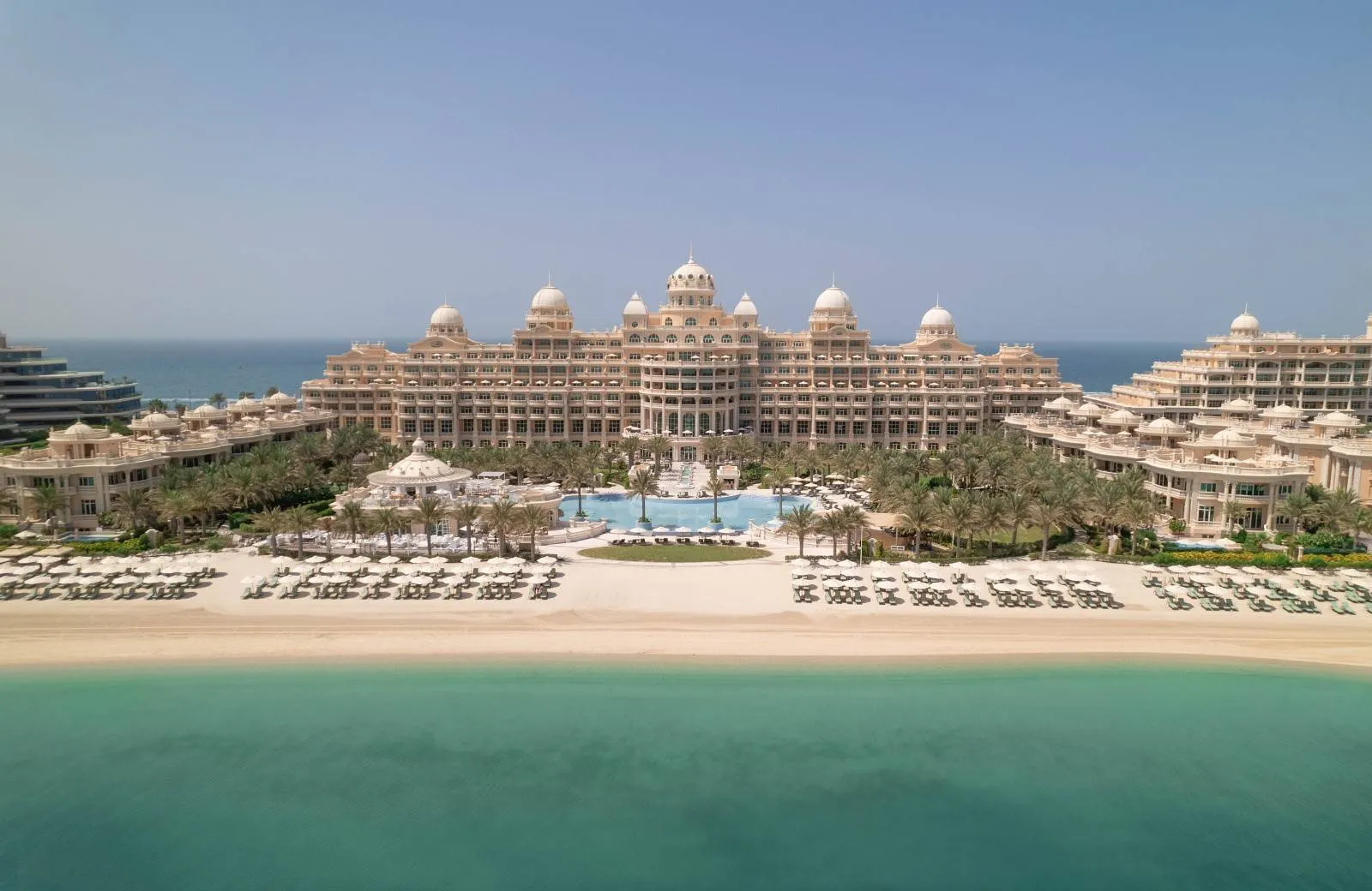 Raffles The Palm Dubai 5*